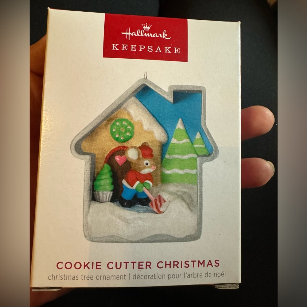 NIB Hallmark 2023 Cookie Cutter Christmas ornament